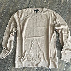 Banana republic silk and cashmere sweater size M great condition